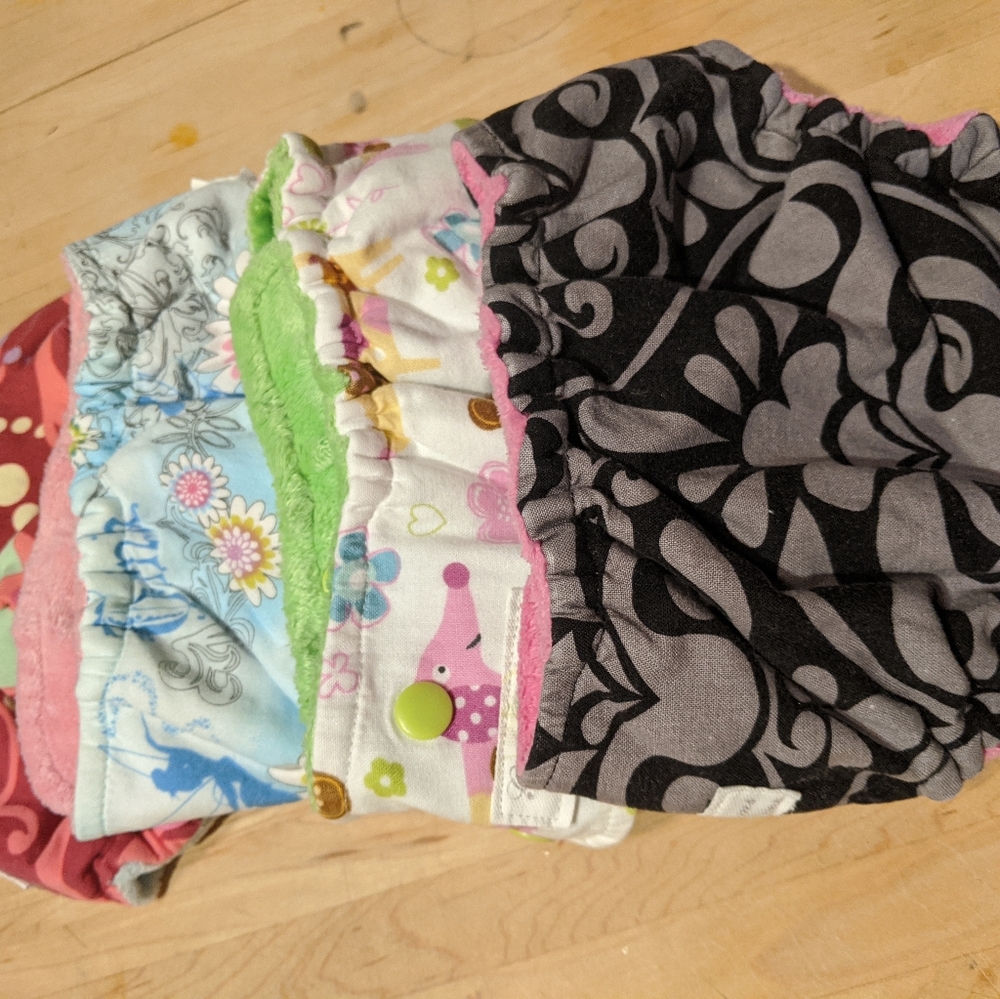 Cloth diaper cover set
